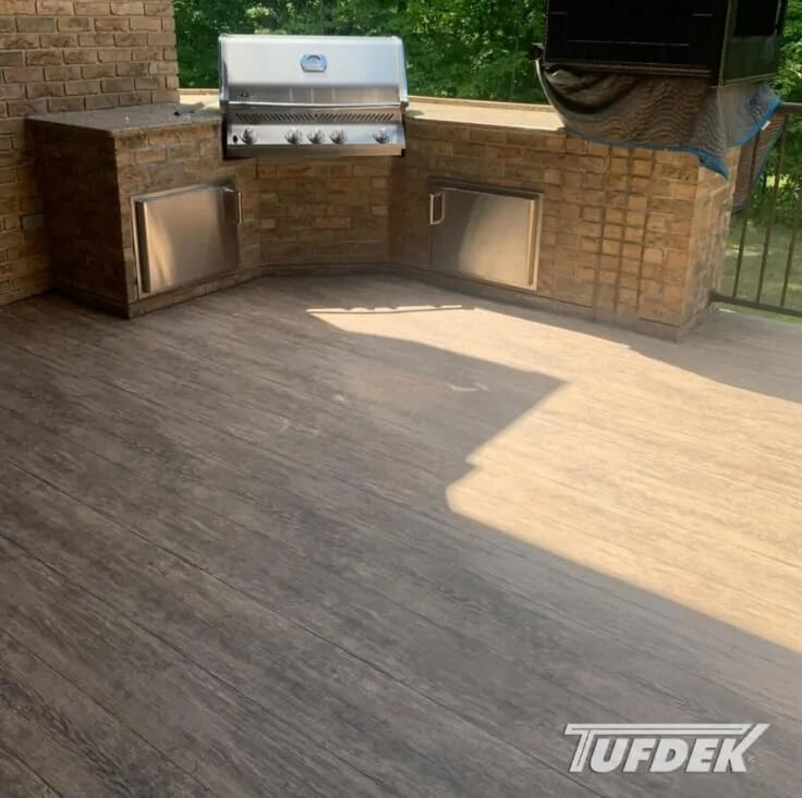 waterproof outdoor flooring for decks